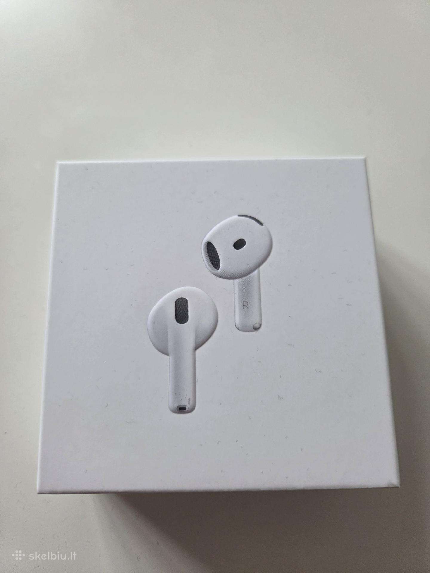 Airpods 5 Wireless Charging Case