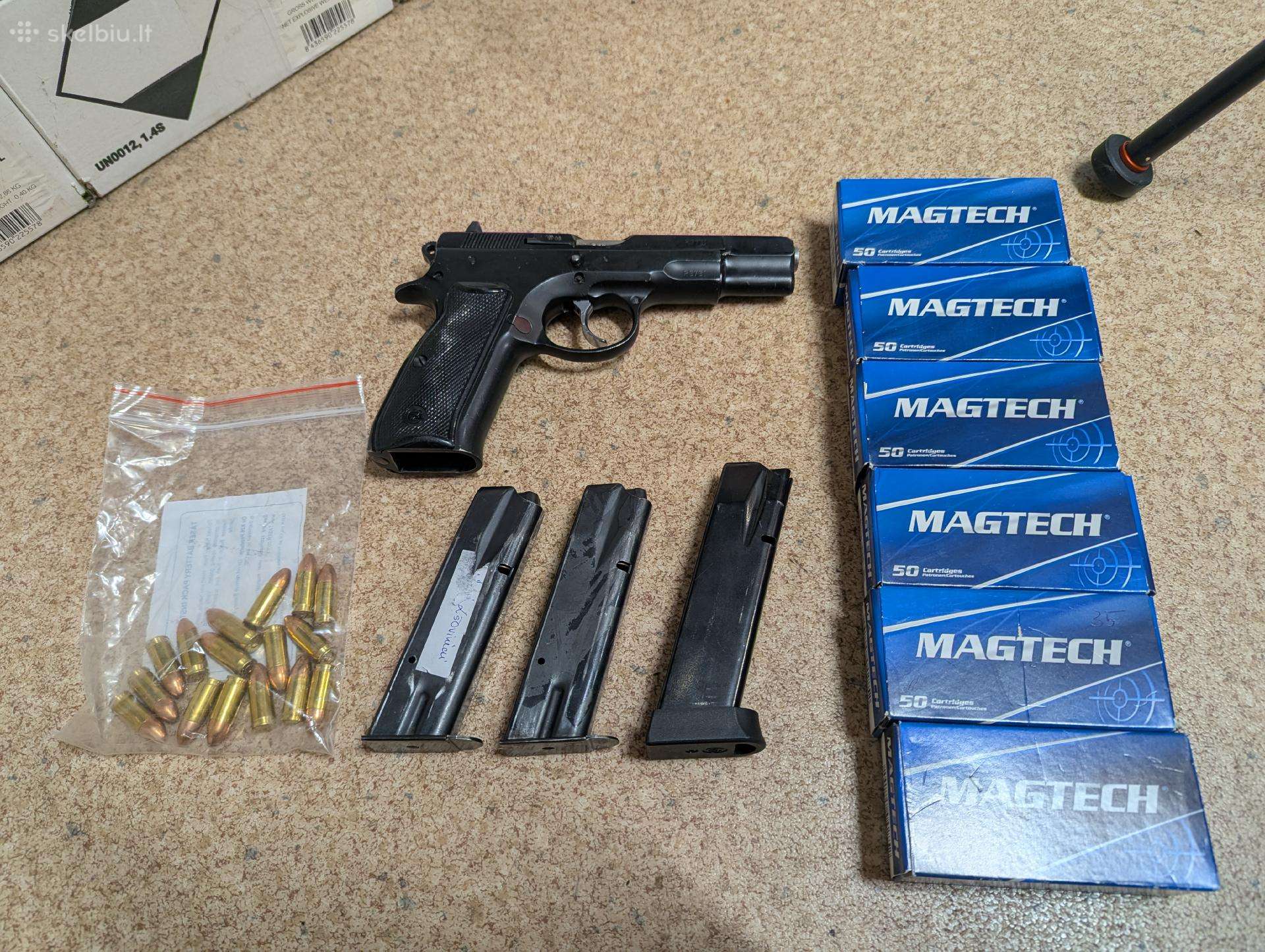 Pistoletas Cz-75 ir 316 šovinių