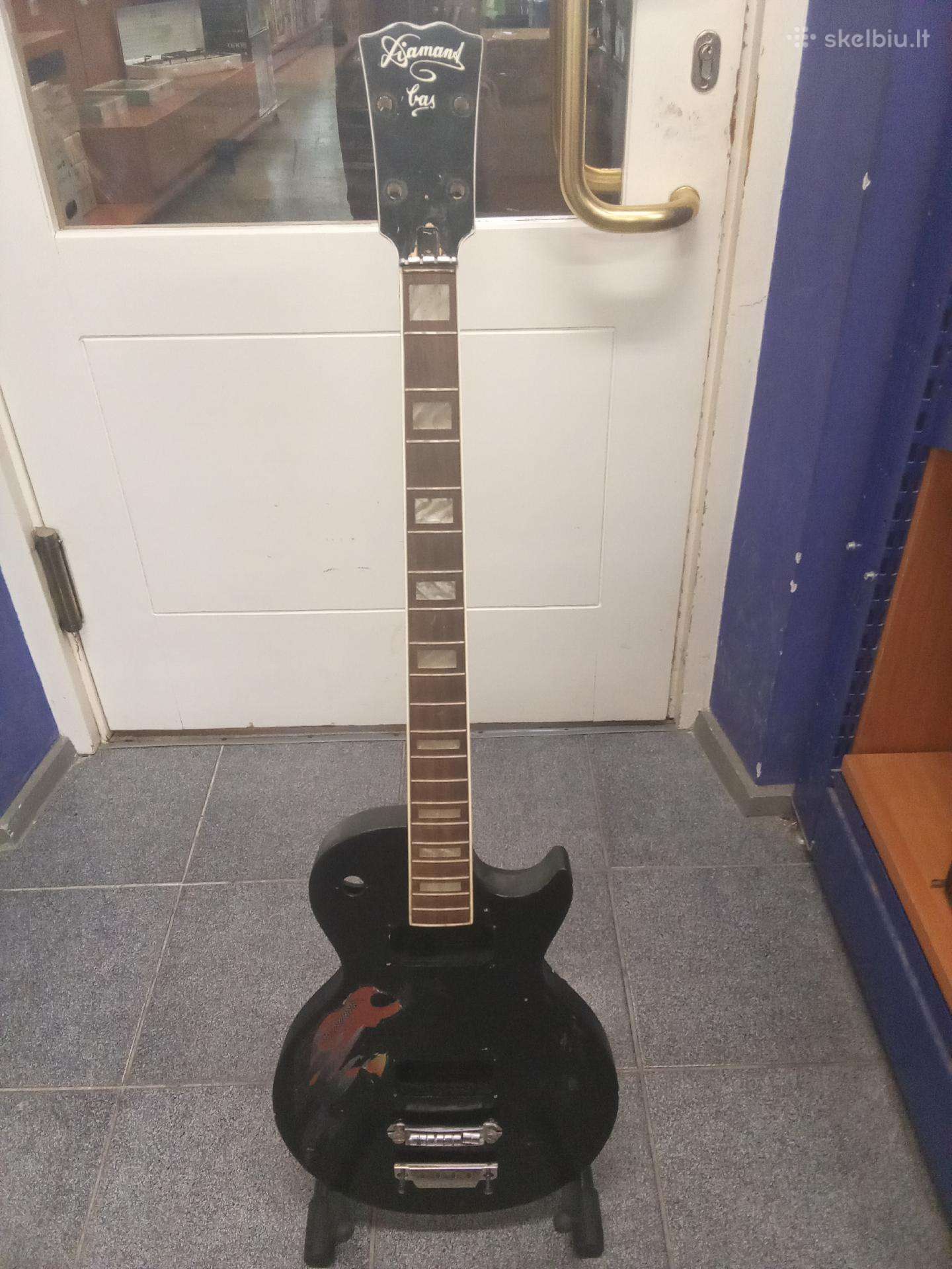 Jolana demant bass