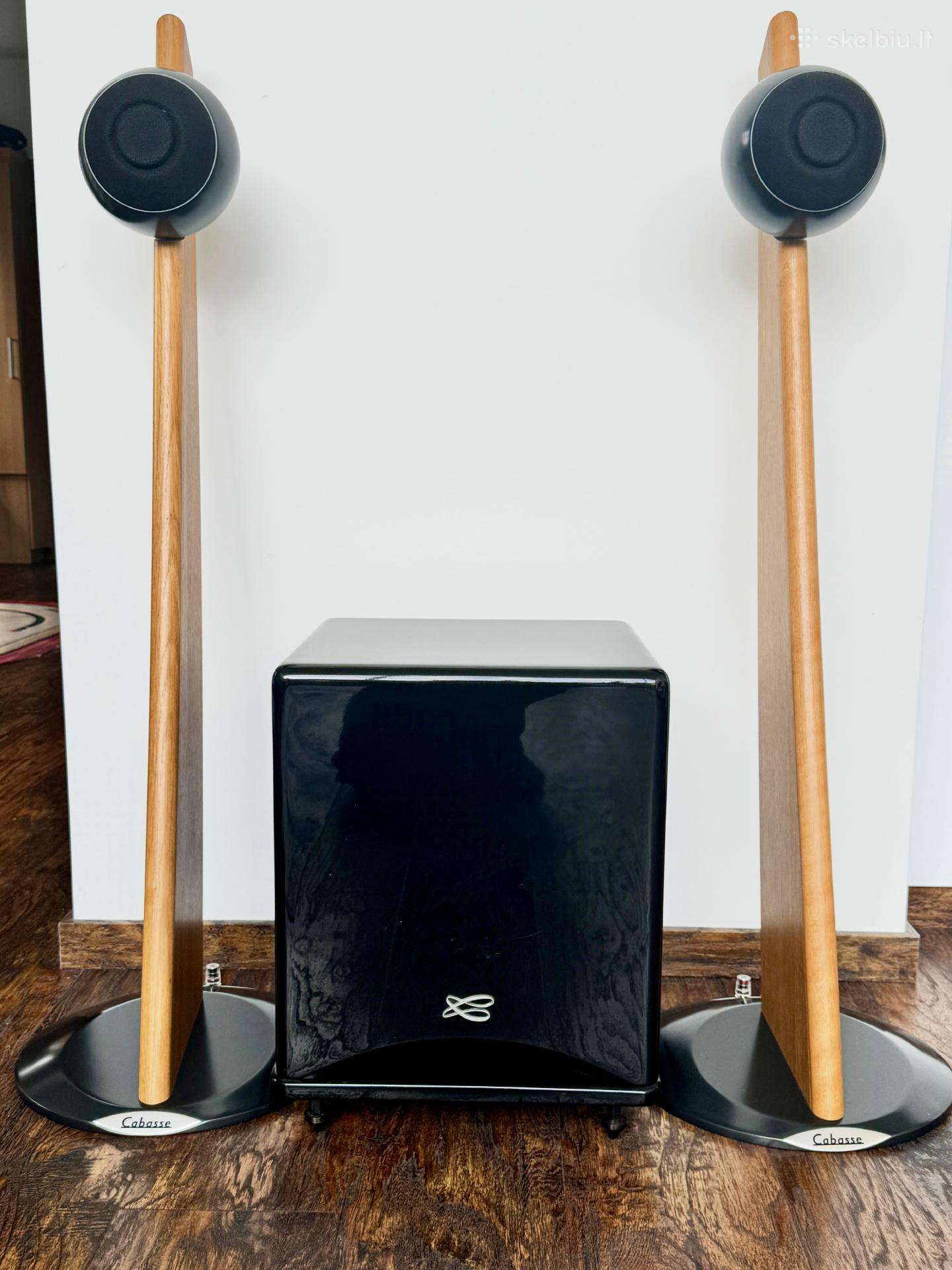 Cabasse Io2 su Santorin 25 M2“ Subwooferiu
