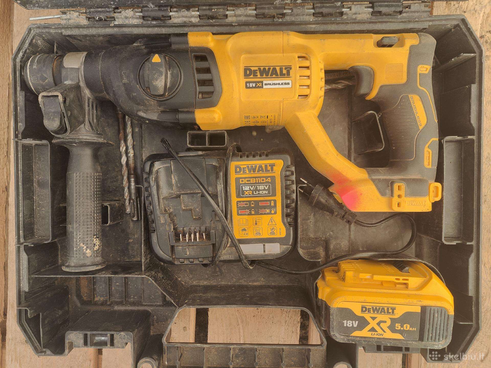 Akumuliatoriniai perforatoriai Dewalt Dch133