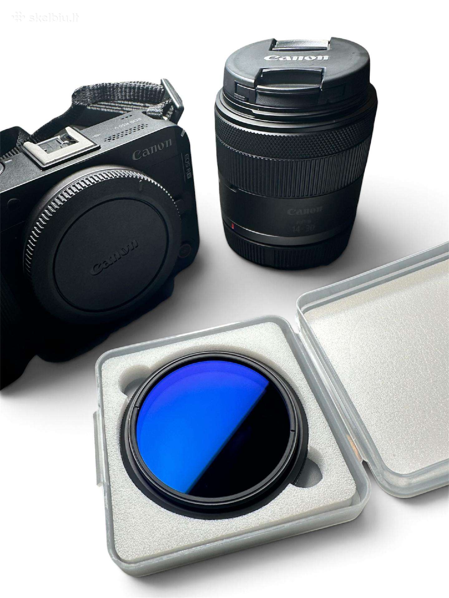 Fotoaparatas Canon EOS R50 V su objektyvu