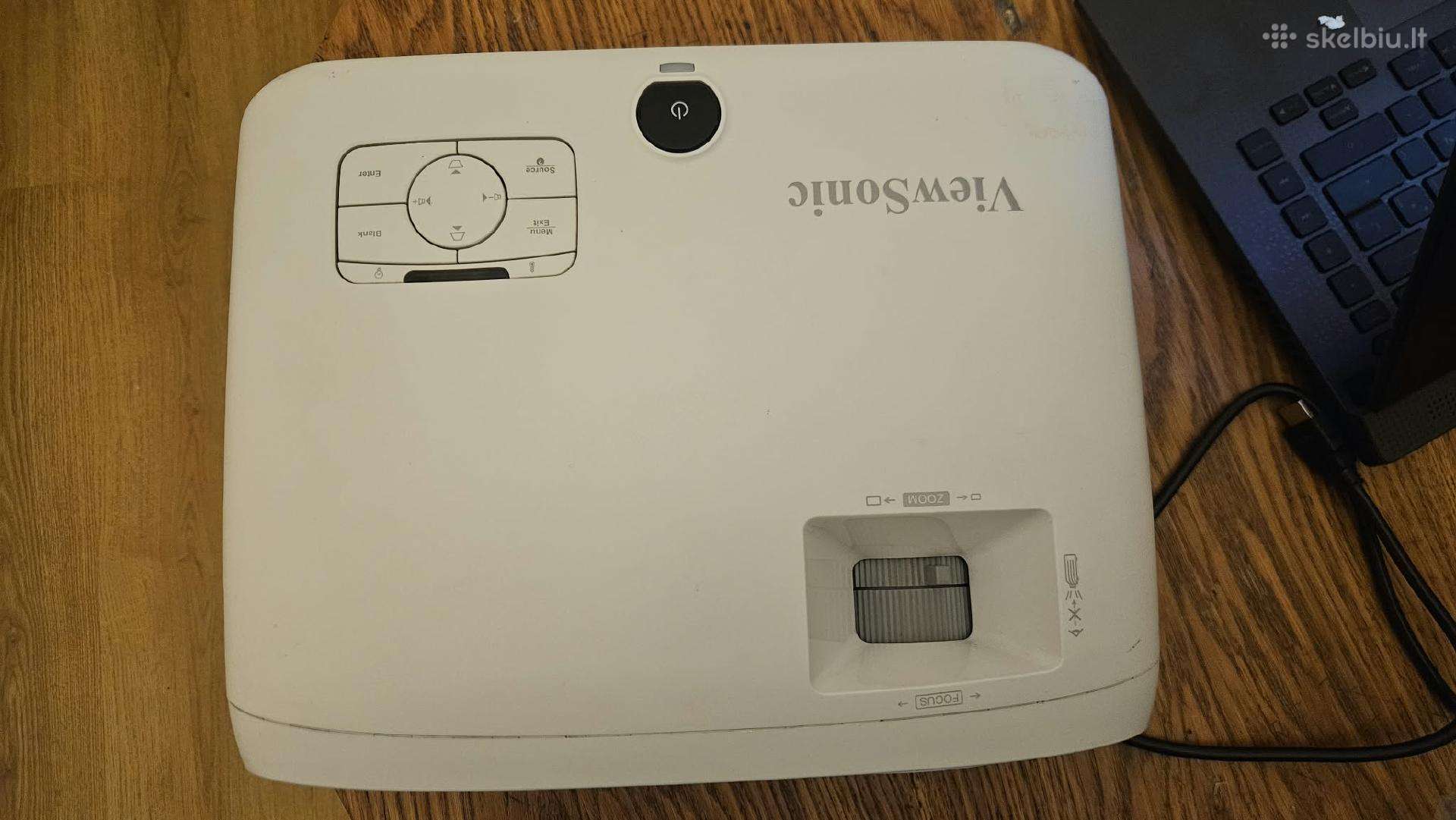 Viewsonic Pg705hd Full HD projektorius