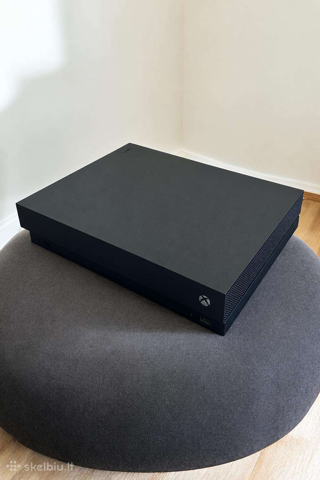 Xbox One X 1tb