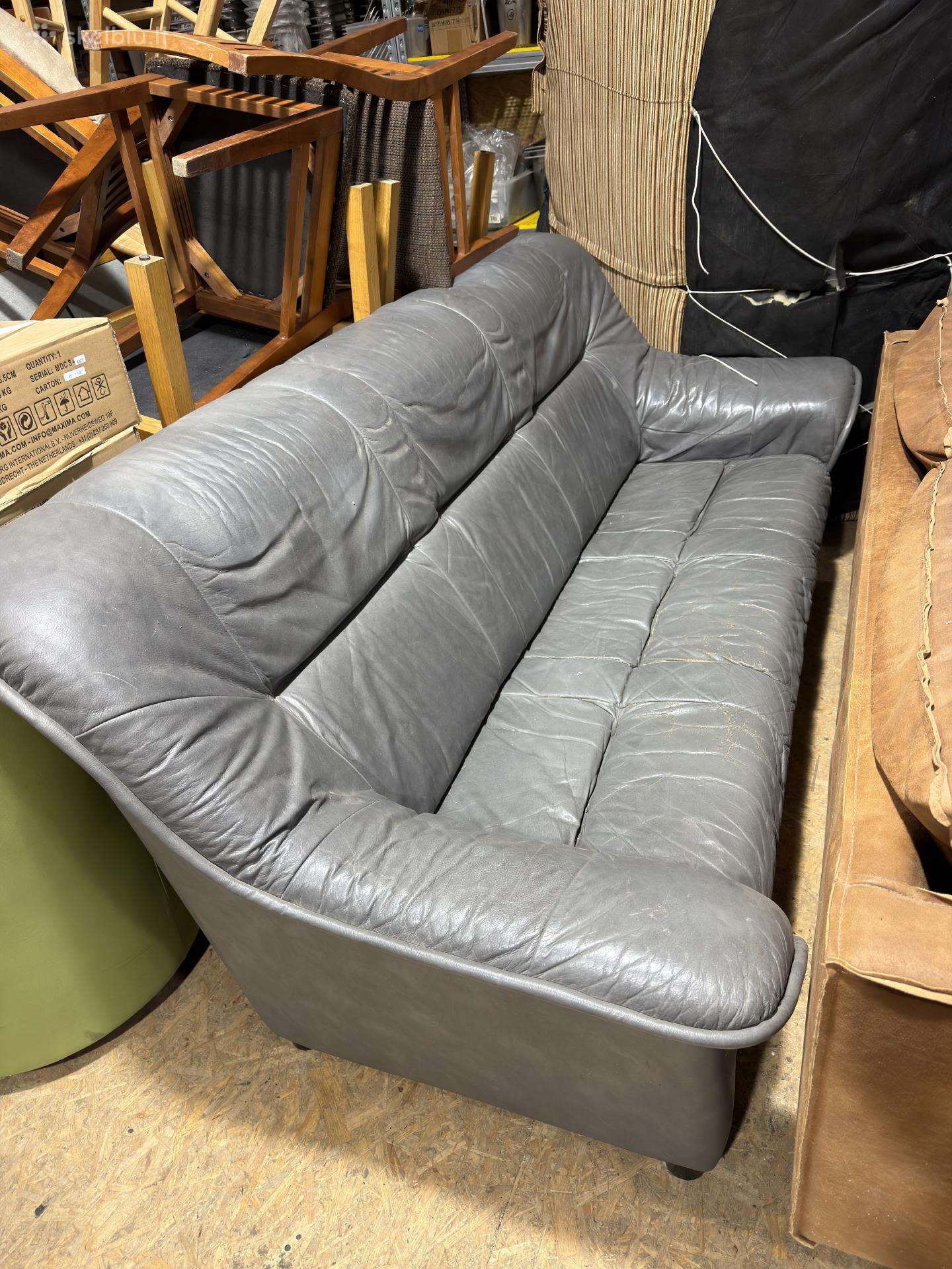 Sofa/ čiužinys/ plautuvė