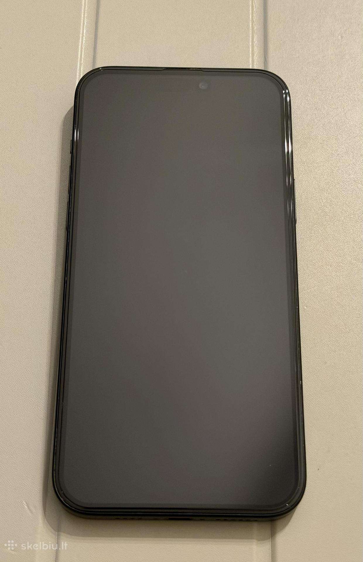 iPhone 15 plius 128 GB black