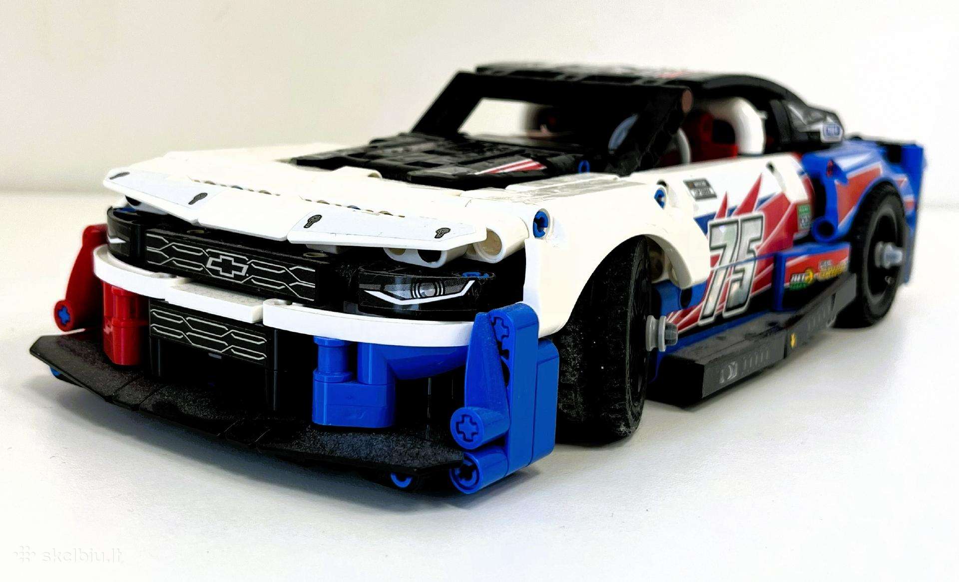 Lego Technic42153 Nascar next Gen Chevrolet Camaro