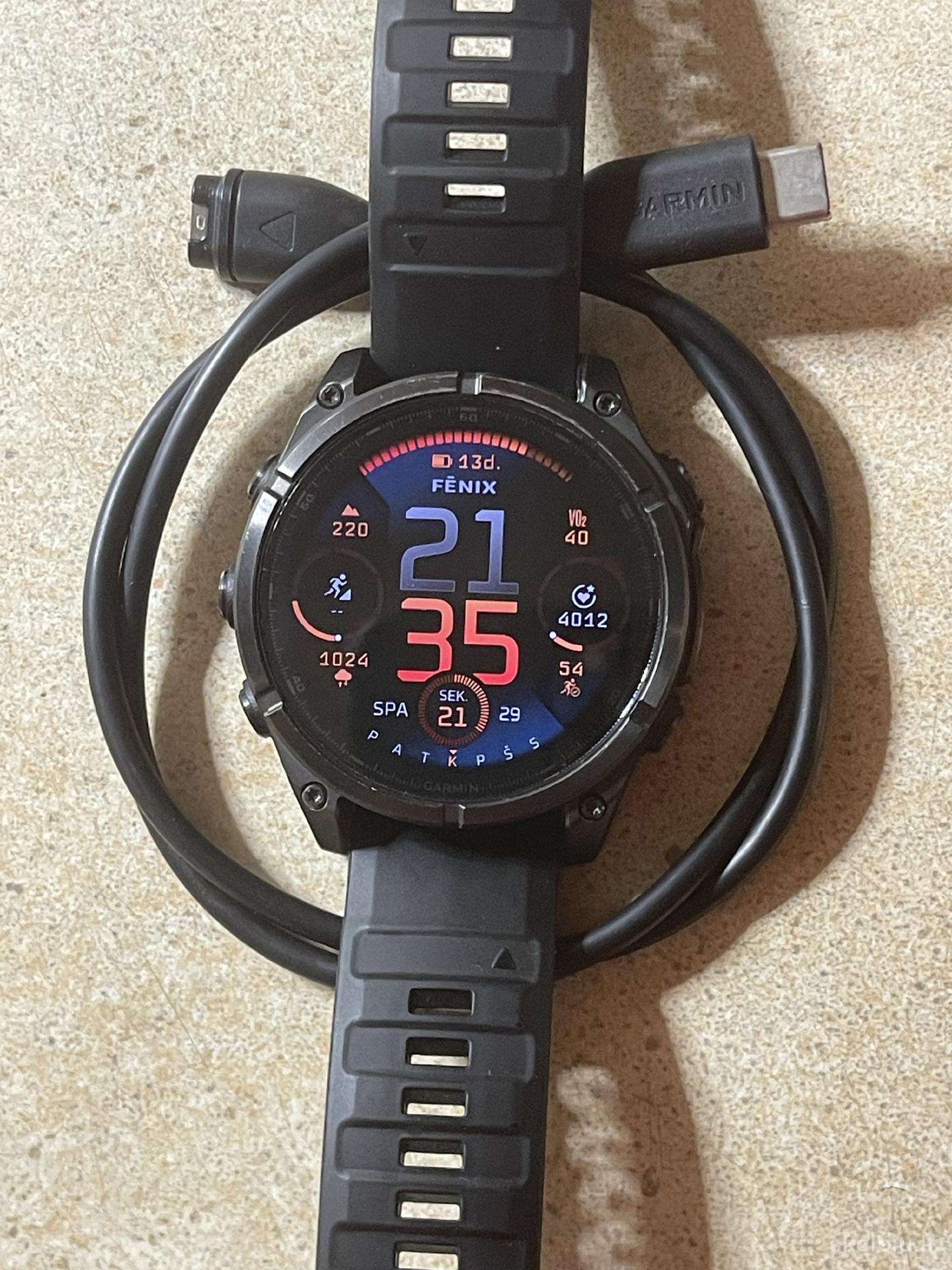 Nesiotas Garmin fenix 8 titanium 47