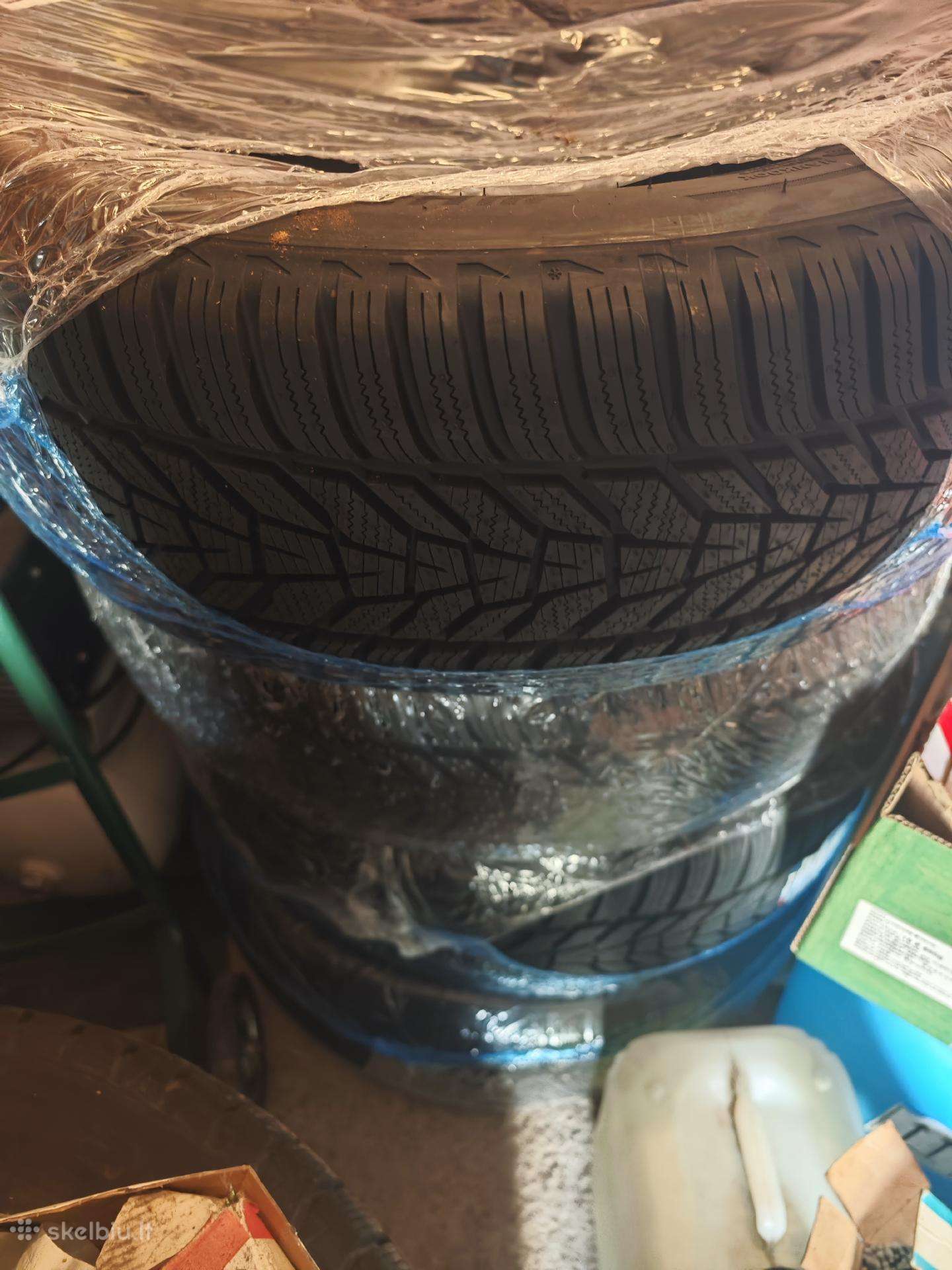245 60 r18 hankook žieminės padangos