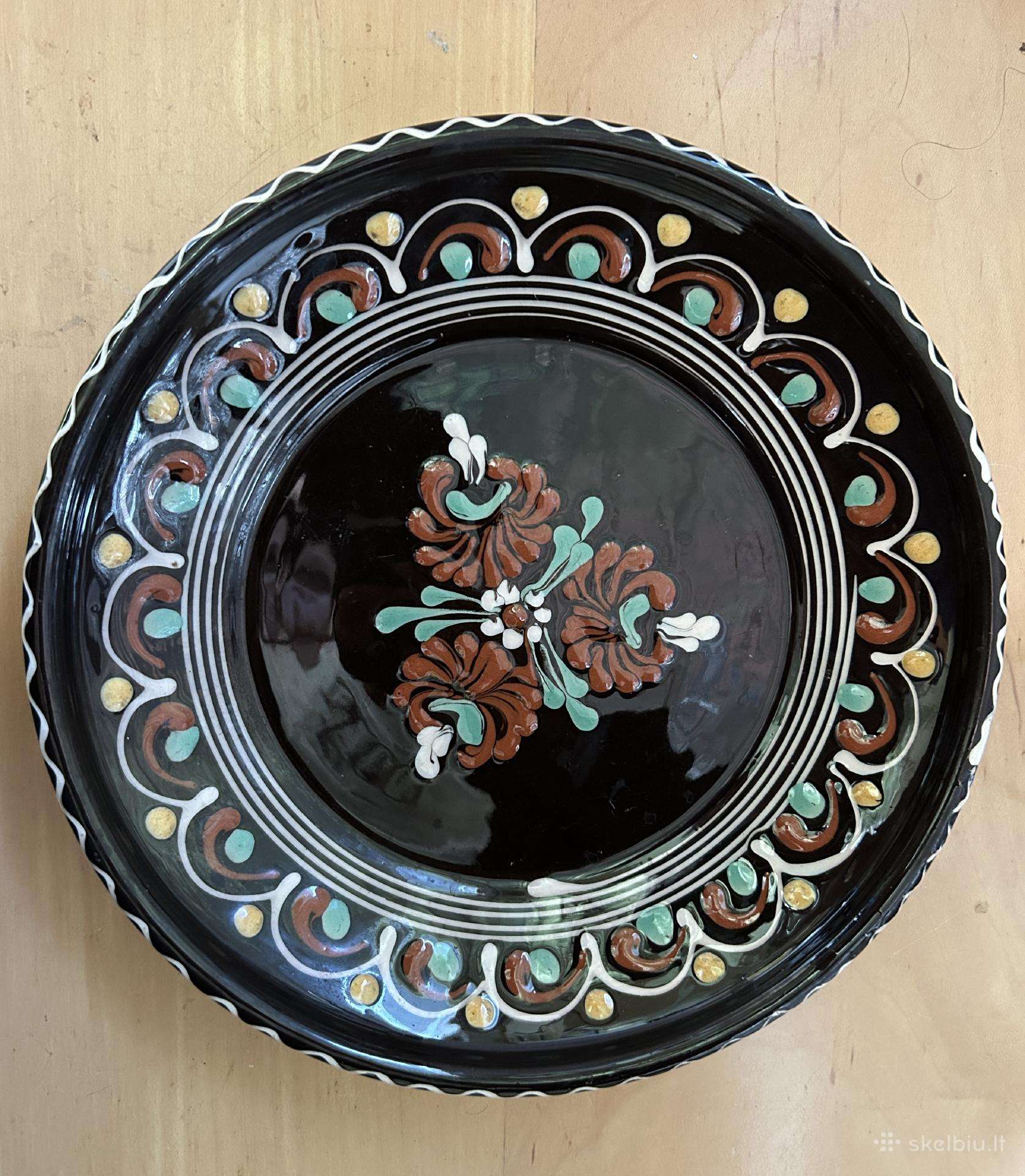 Vintažinė vengrų liaudies keramikos lėkštė, 22 cm