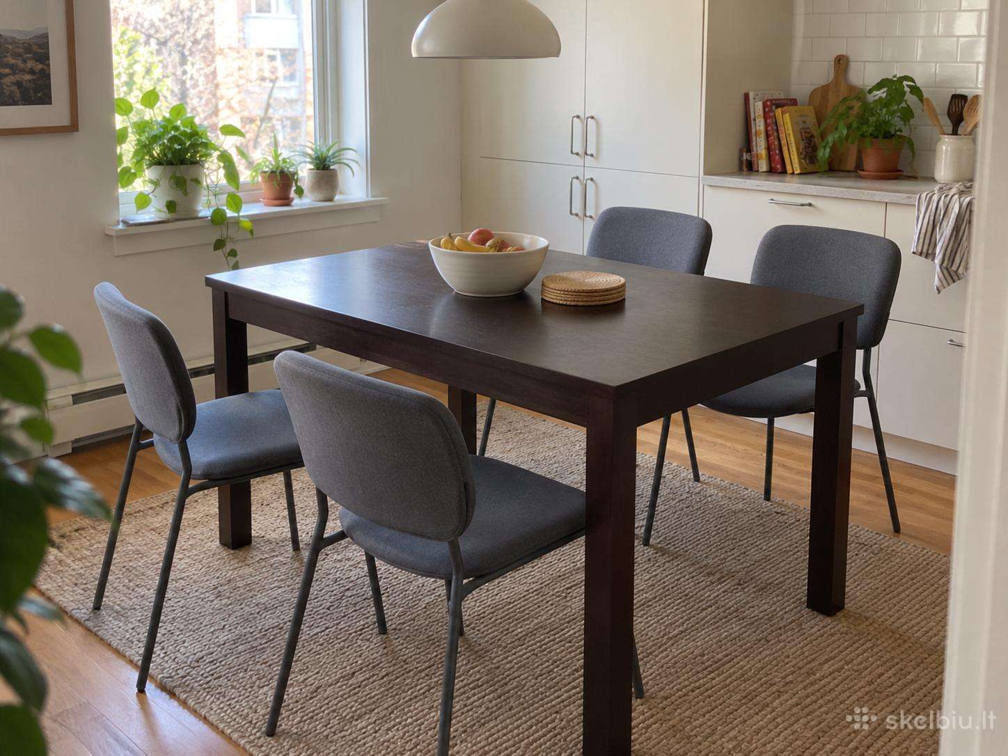 Ikea Laneberg išskleidžiamas valgomojo stalas