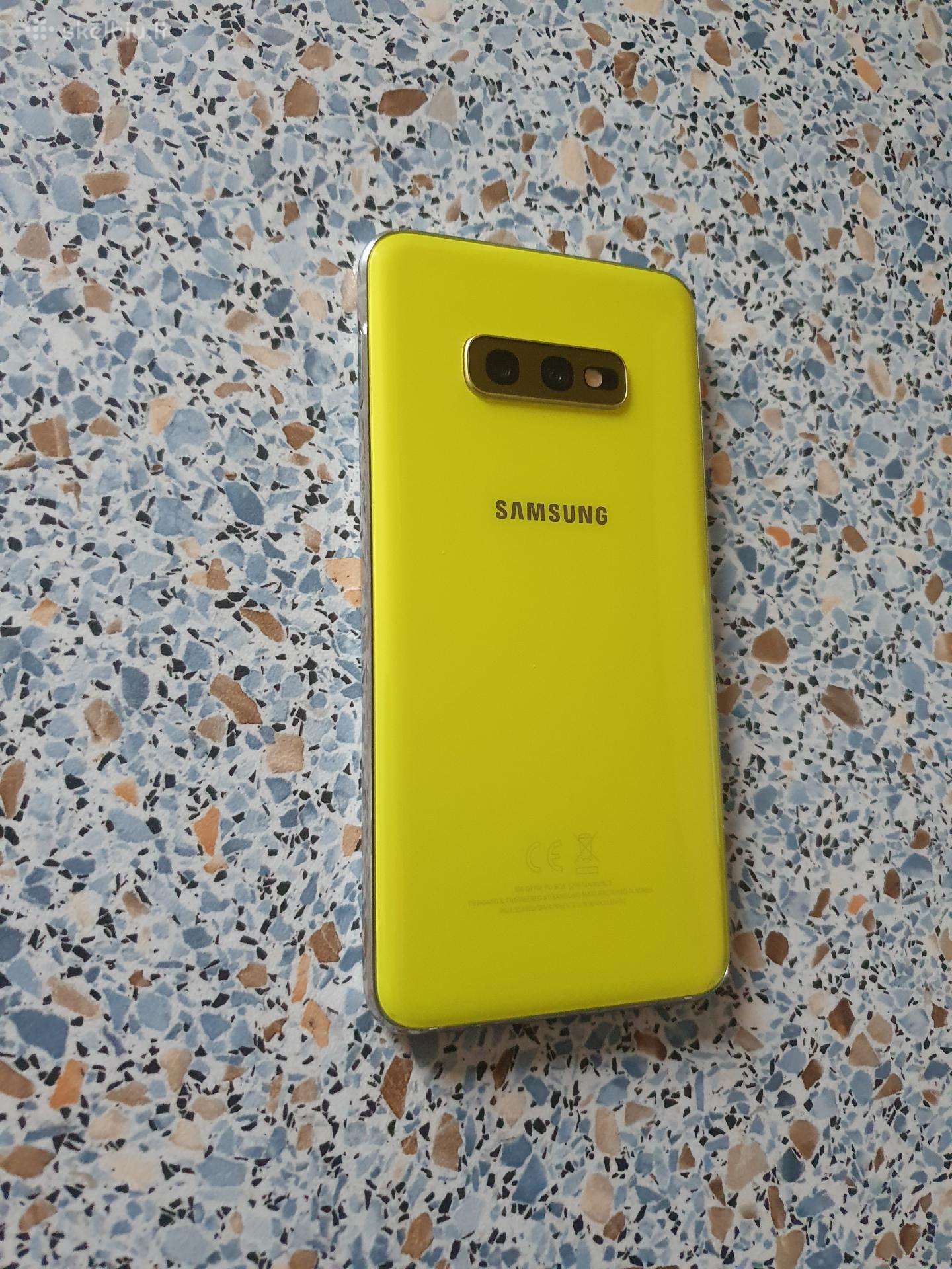 Samsung s10e 128/6 geros būklės