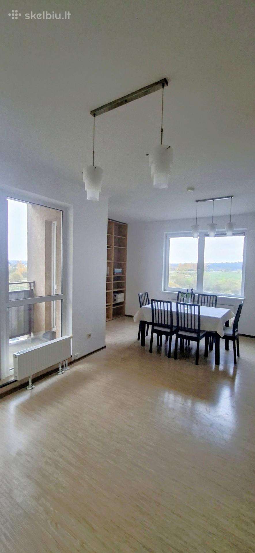3 kambarių butas