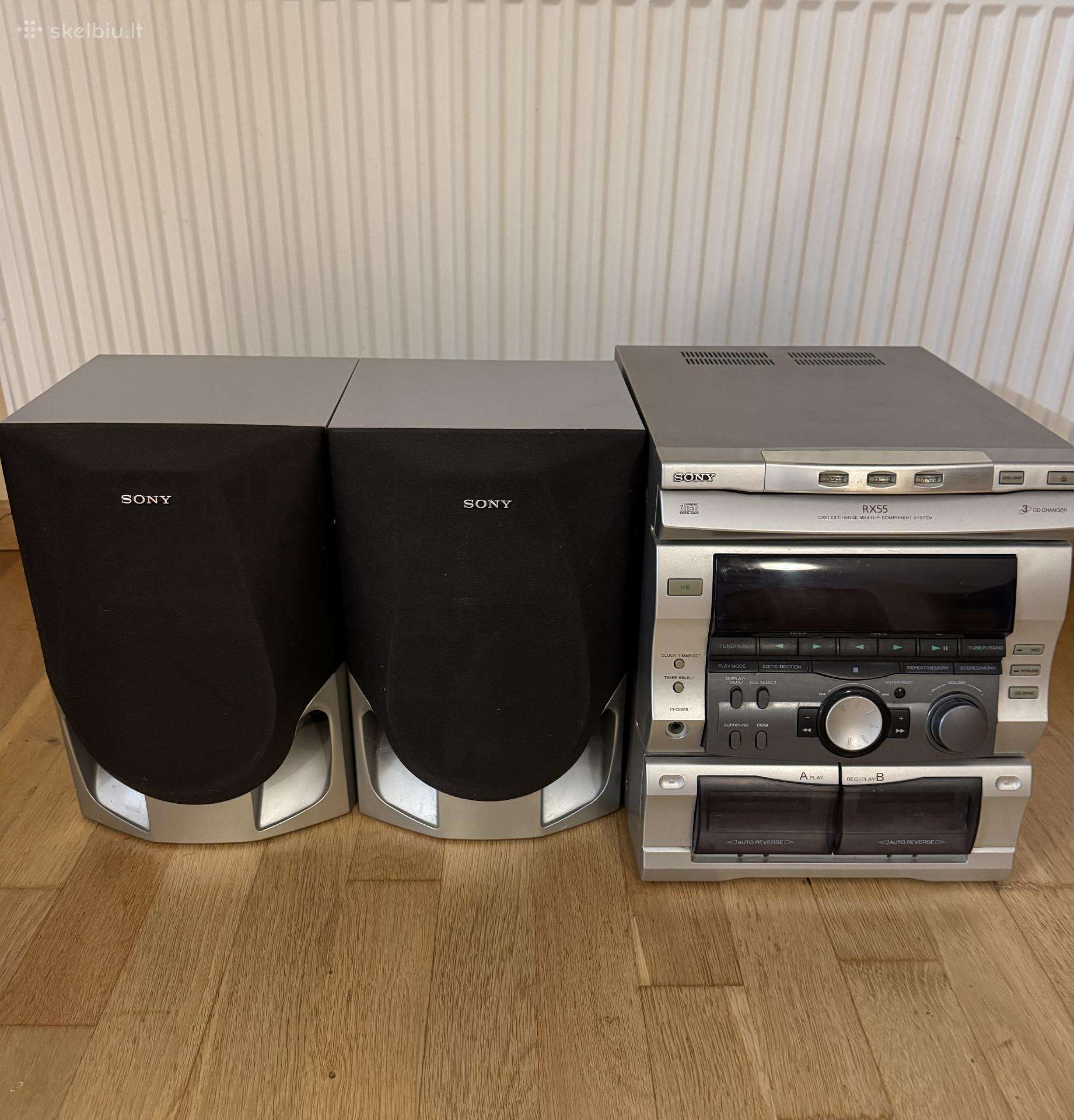 Dovanoju Sony Rx55 radio centrą, kolonėles