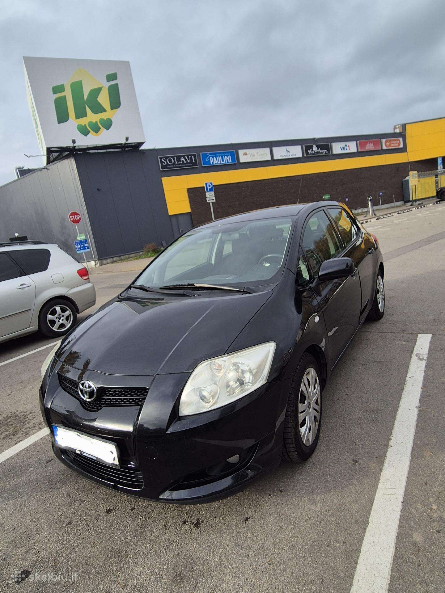 Parduodamas automobilis toyota auris