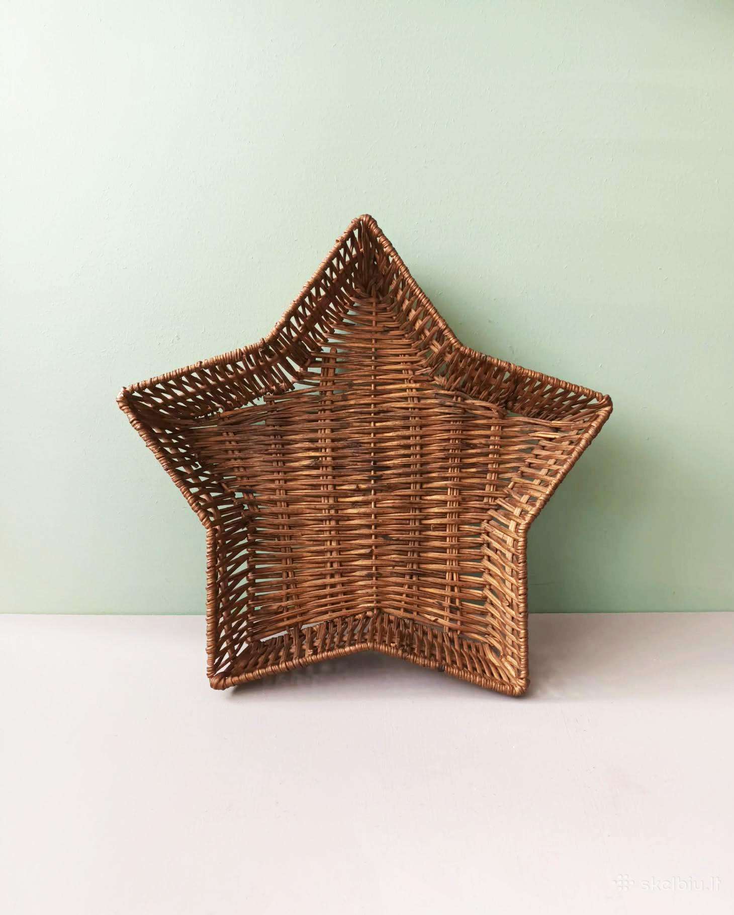 Pintų vytelių žvaigždės formos krepšelis, 24cm ske