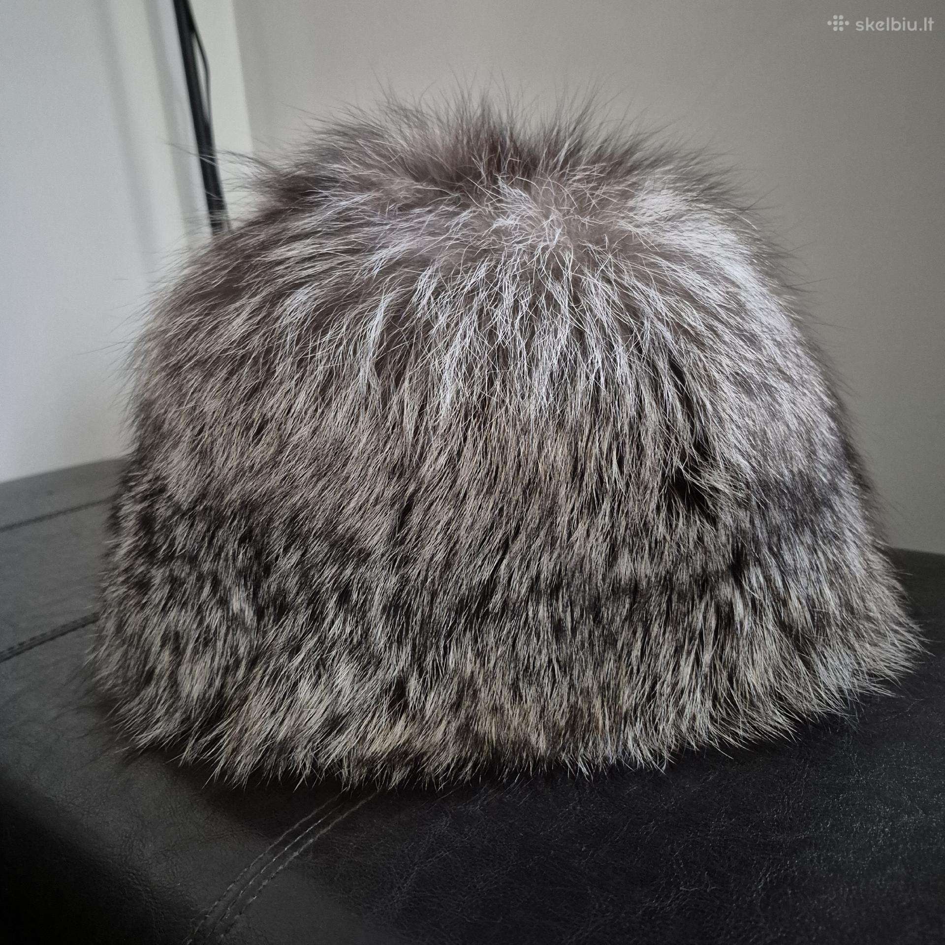 Sidabrinės lapės kepurė