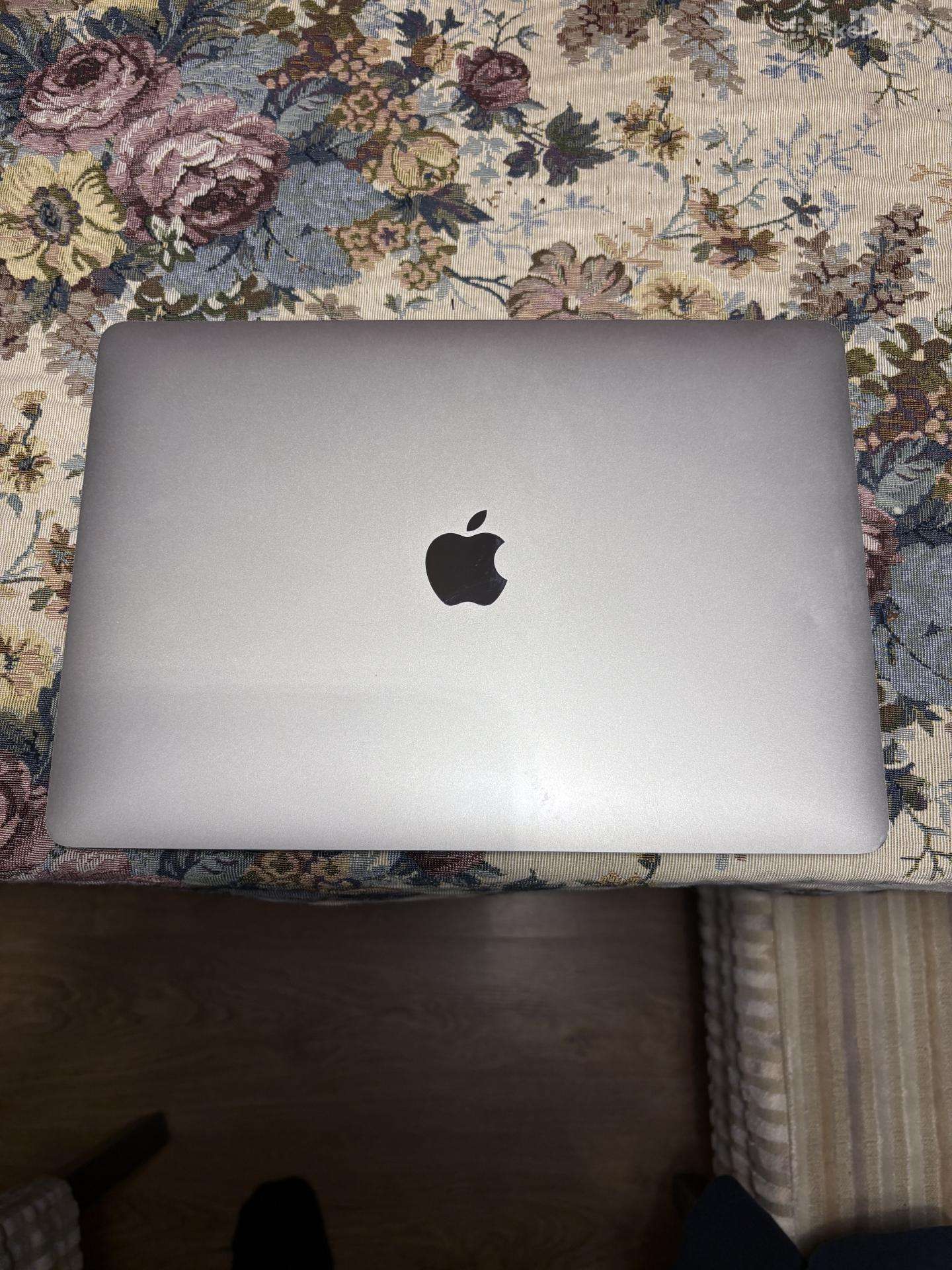 MacBook pro 2020 m1