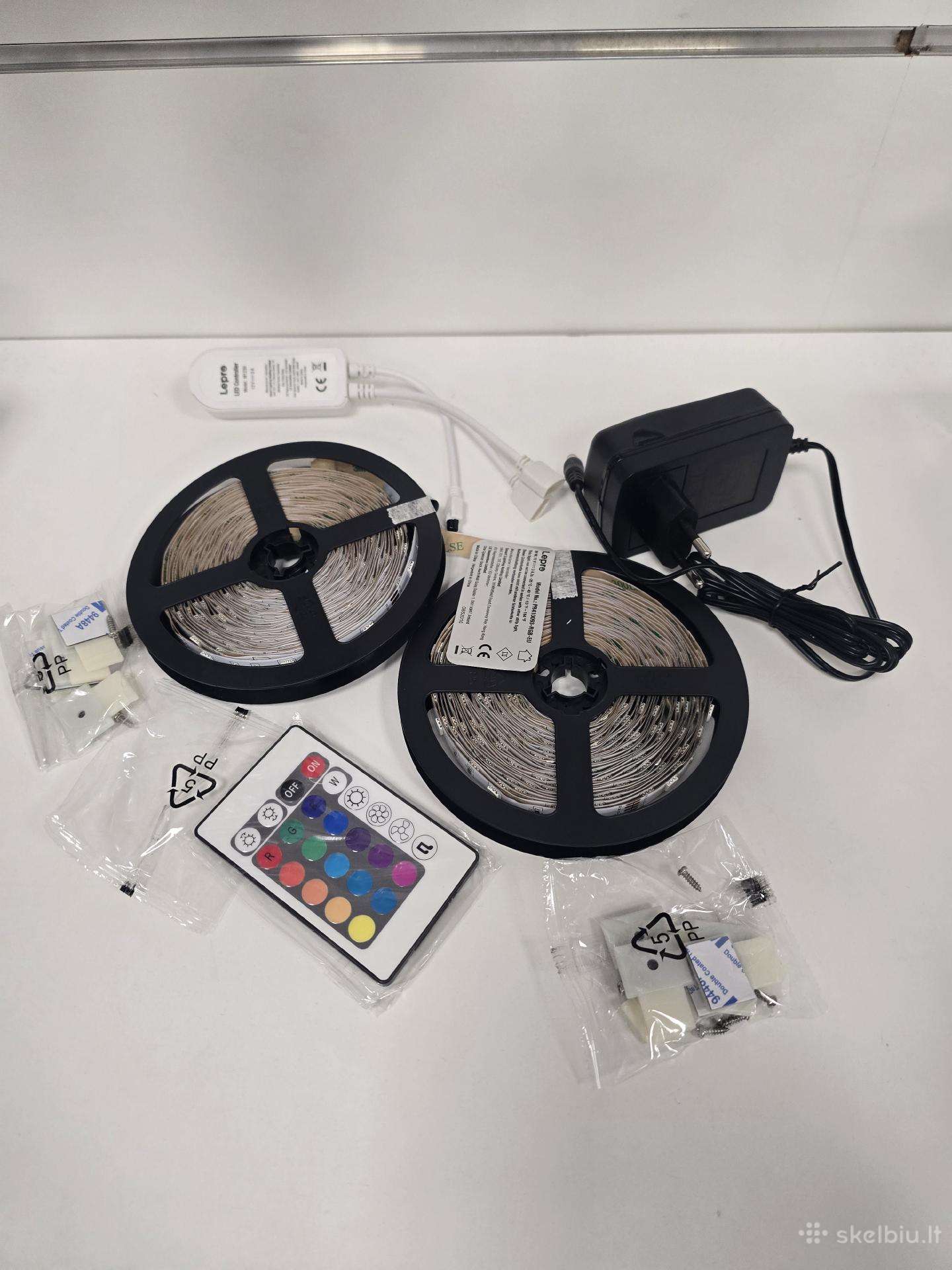 Lepro Rgb LED juosta 15 m su pulteliu, 36 W