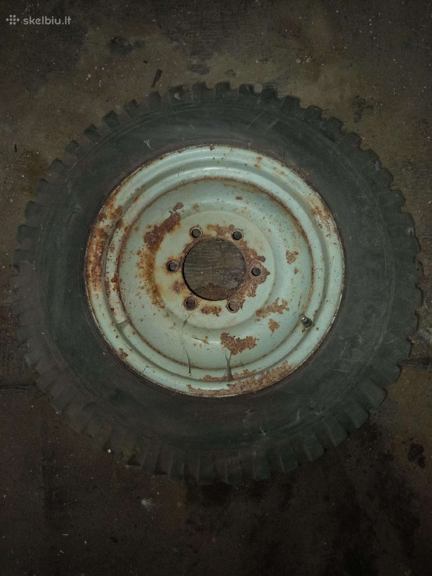 Gaz-24 ratai 6,50-16