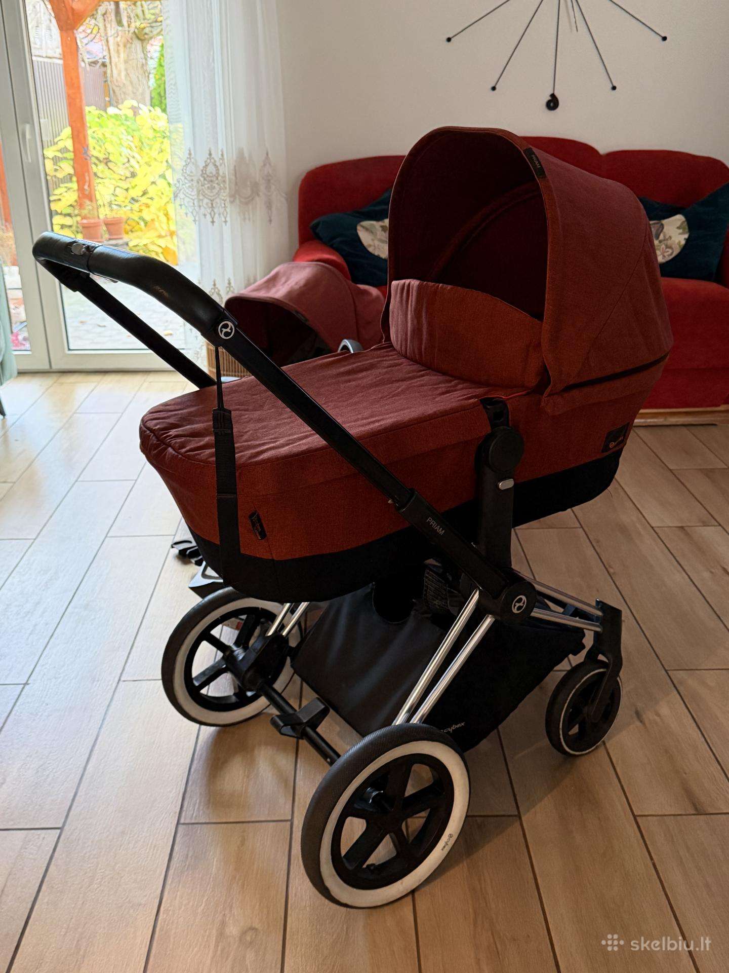 Cybex Priam All Terrain 3 in 1 su Isofix baze