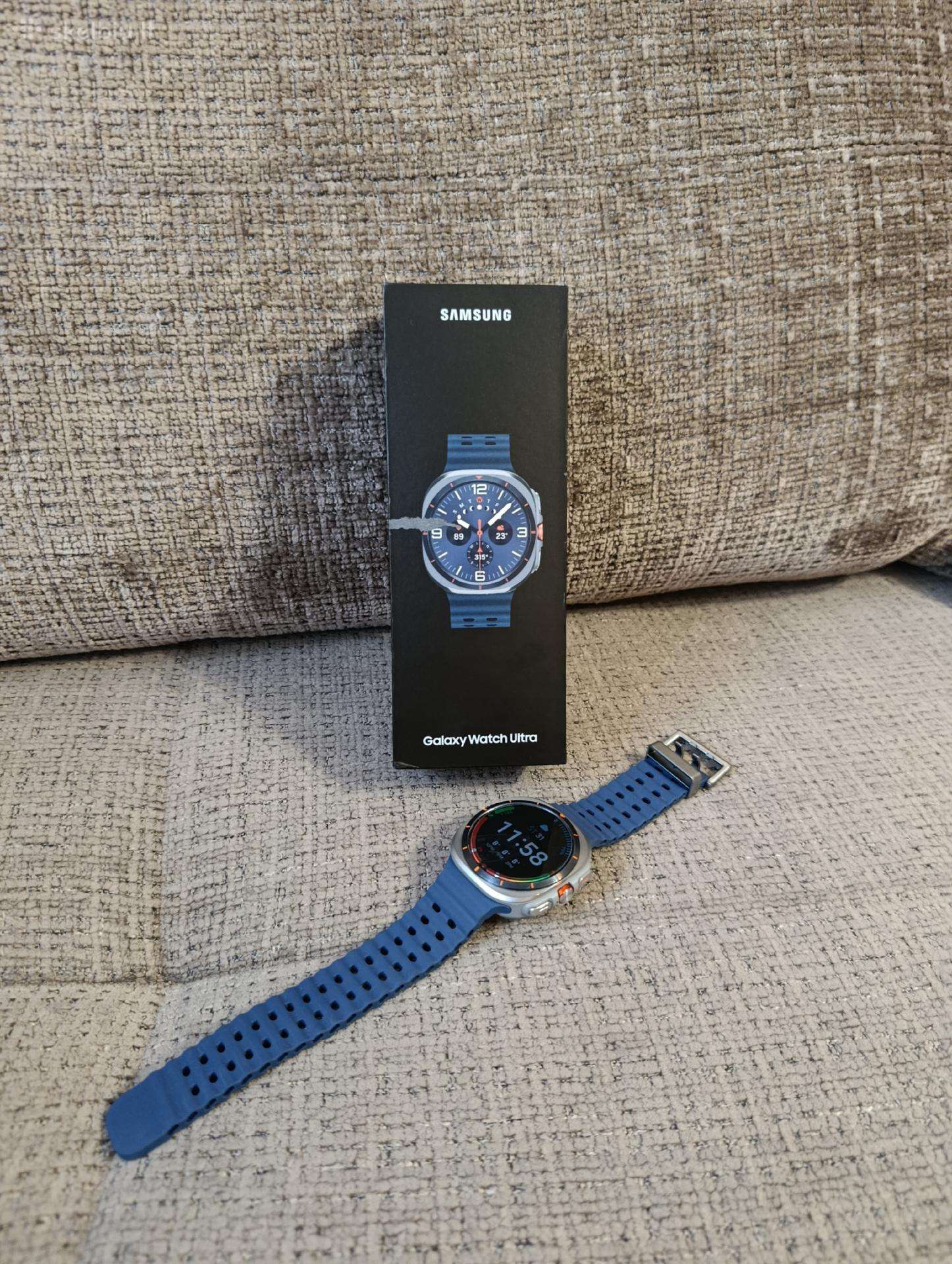 Idealios būklės Samsung Galaxy Watch ultra 2025