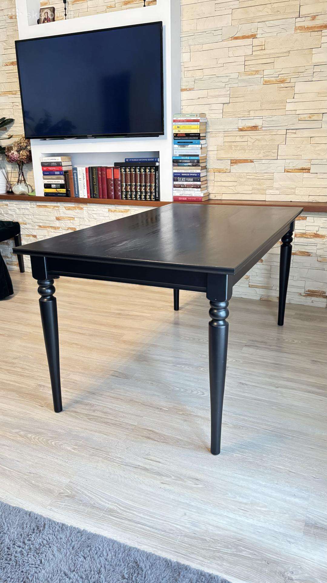 Valgomojo stalas Ikea