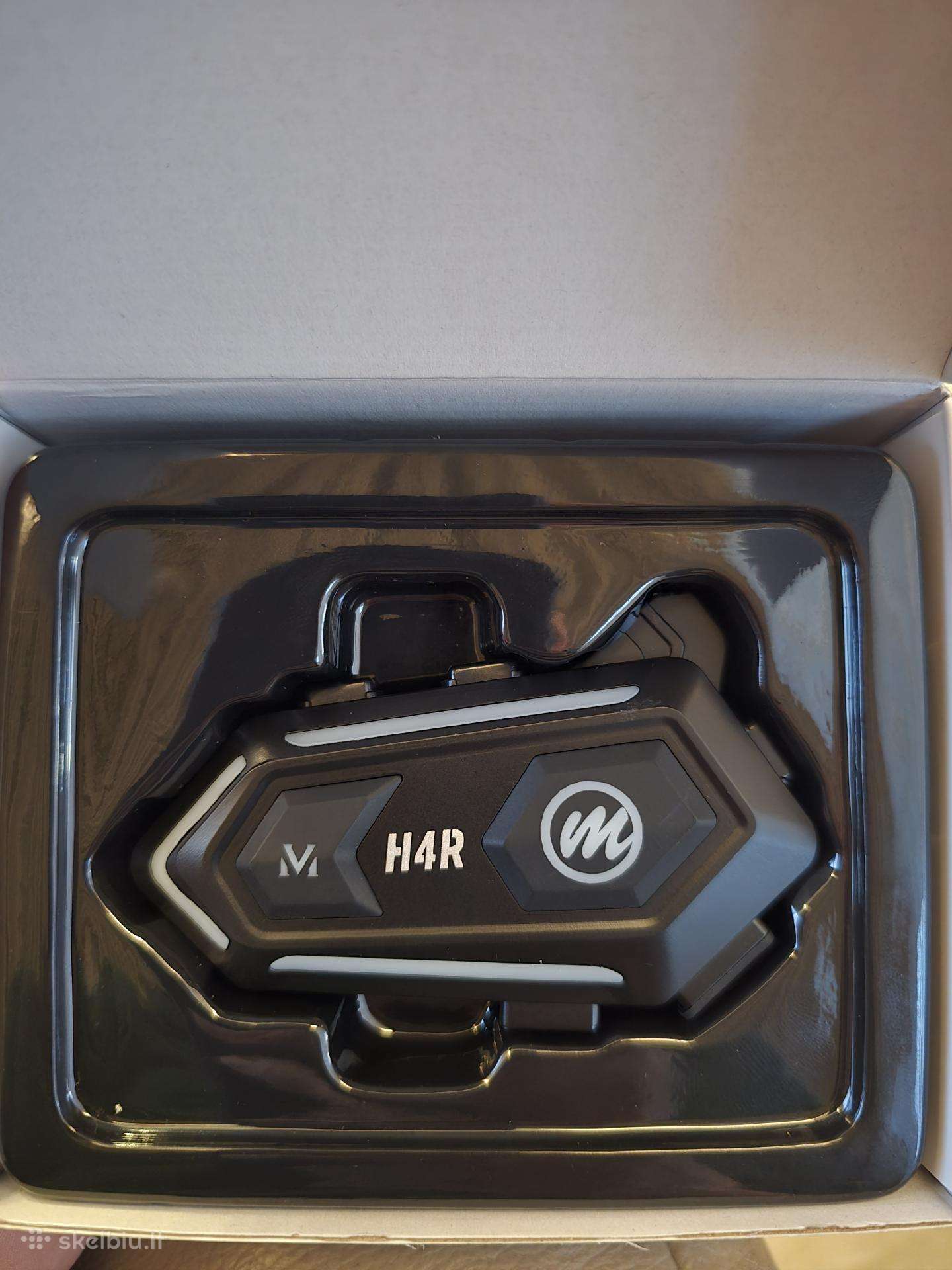 Moman H4r Bluetooth ausinės šalmui – naujos