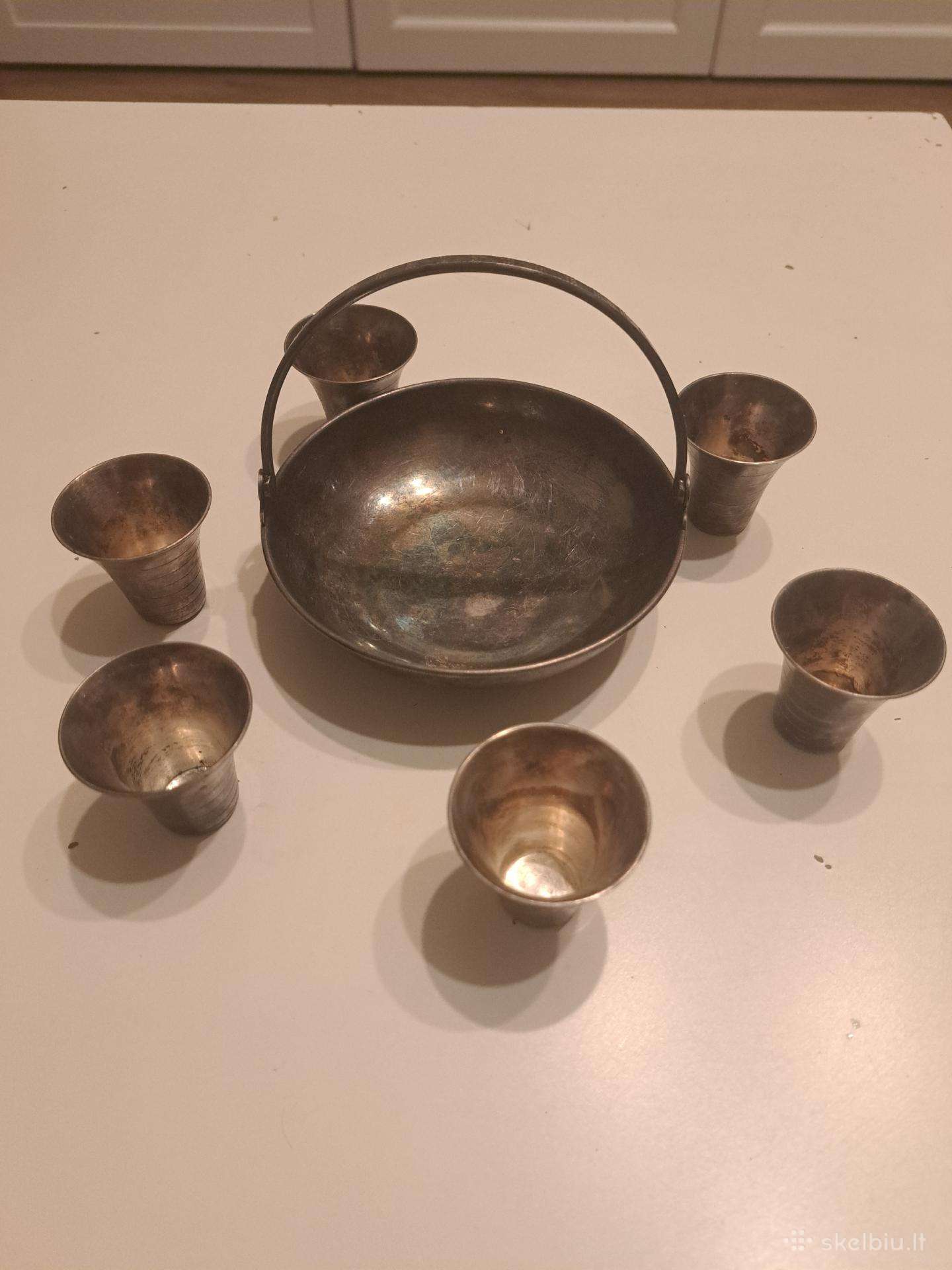 Vintažinis TSRS melchioro taurelių rinkinys