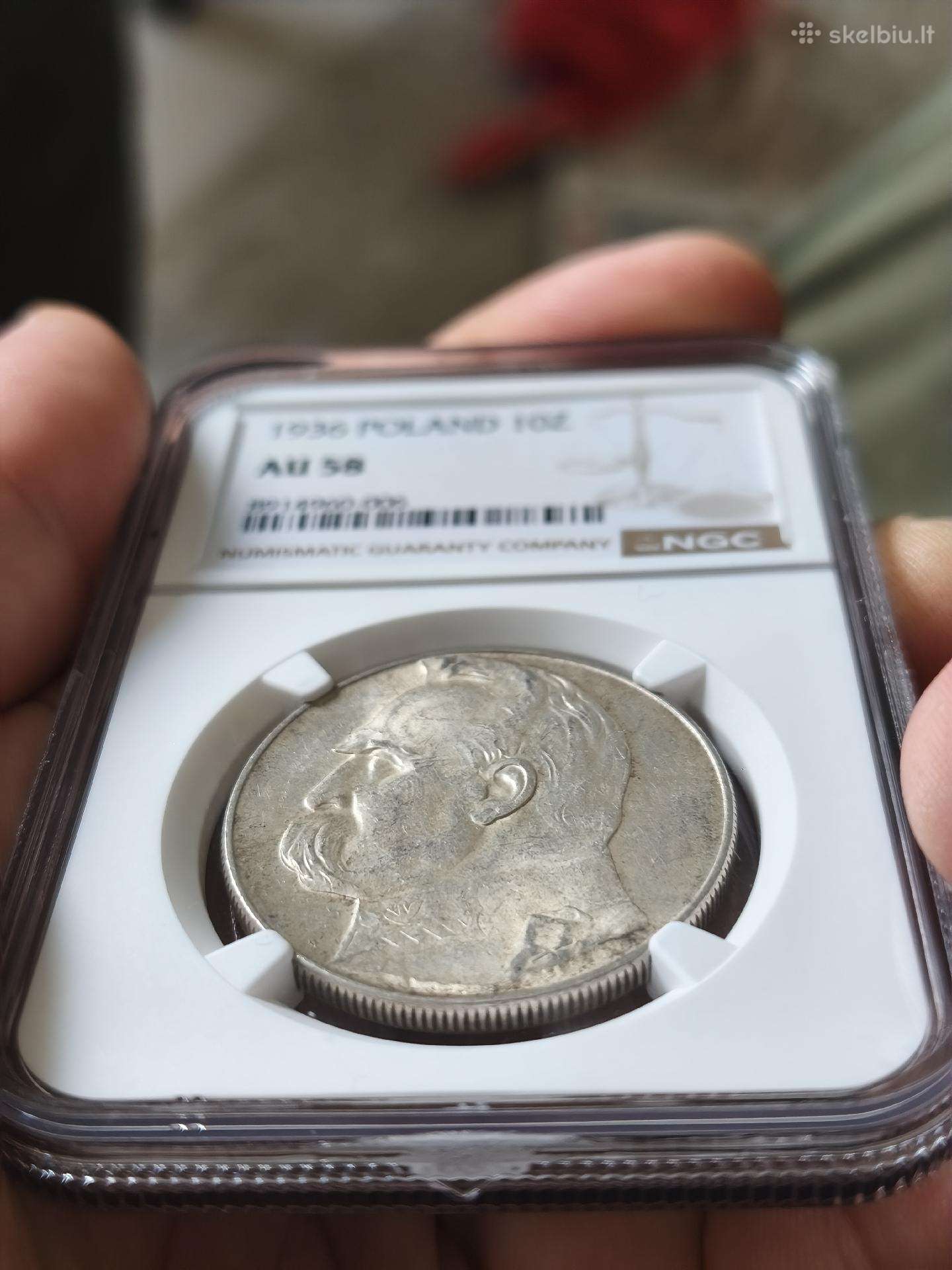 10 zlotu