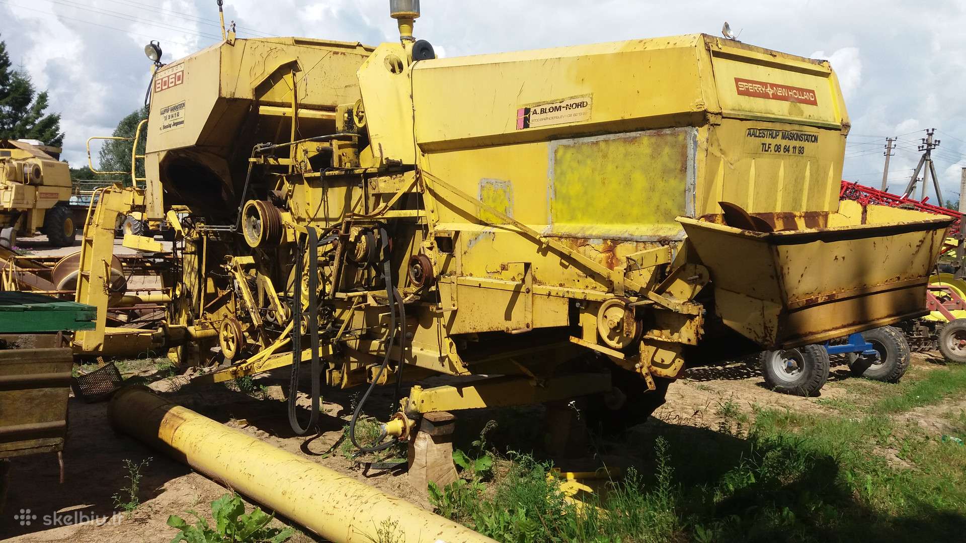 New Holland 8060, комбайны