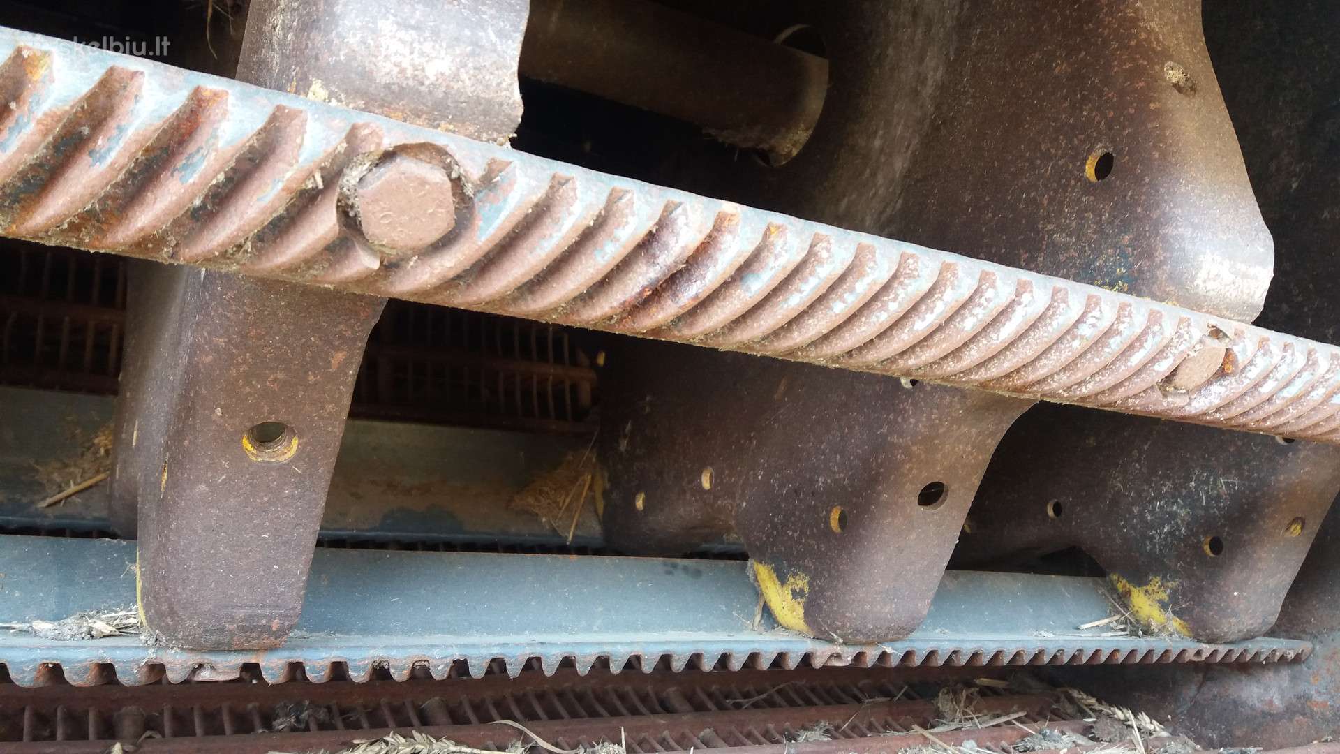 New Holland 8060, комбайны