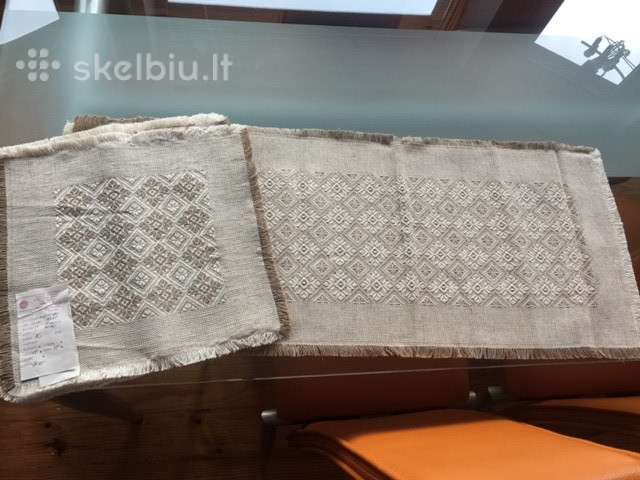 Lietuvisku rastu lino serveteles ir staltieseles