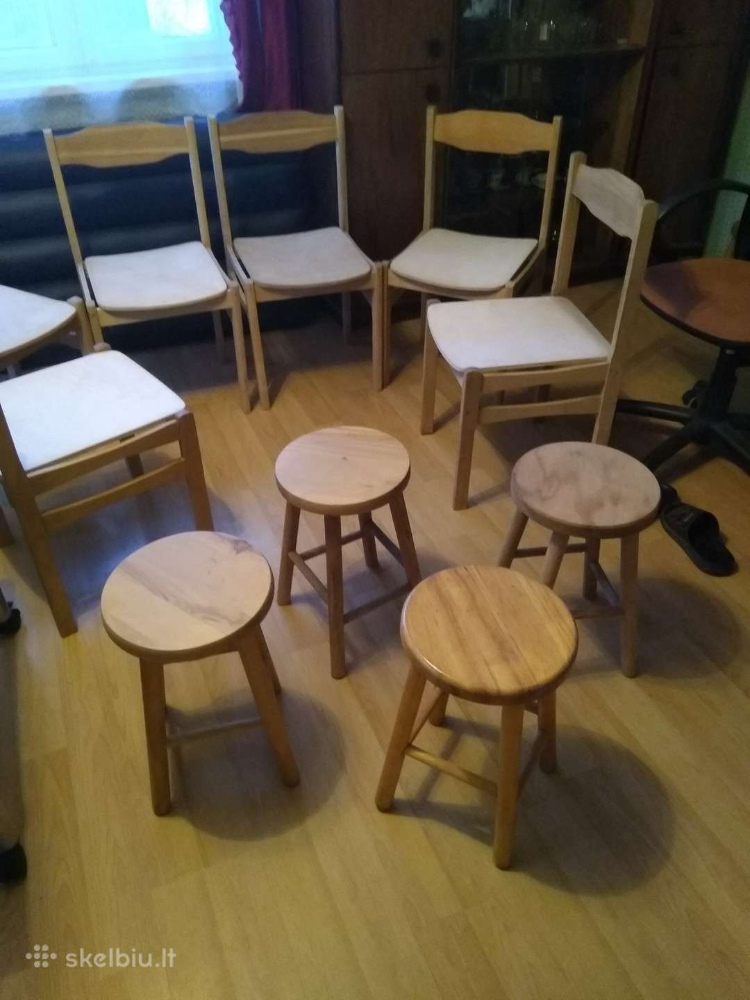 Parduodu kėdes po 6 eurus