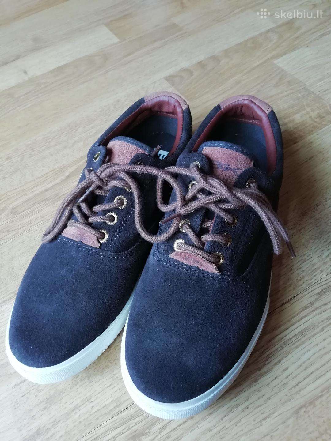 Odiniai sportbačiai 40 išm. 20 €