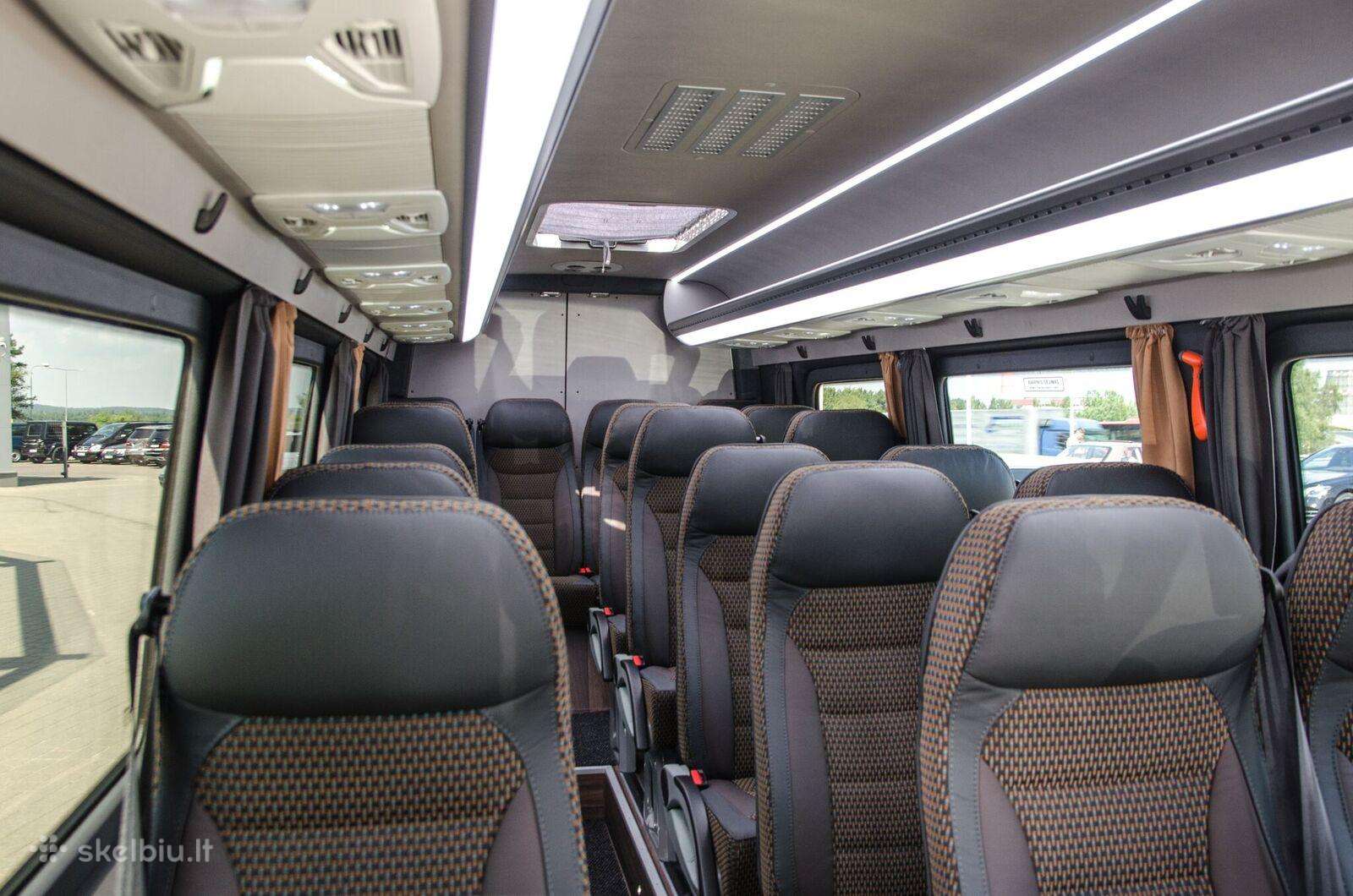 Mercedes-Benz V-class, passenger minibus